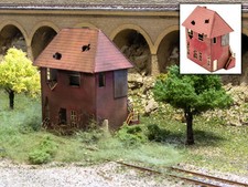 MU N-B00184 - Marodes Stellwerk - Spur N - NEU