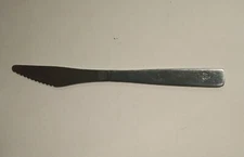 VINTAGE AMERICAN AIRLINES ~ FIRST CLASS KNIFE ~ USED 