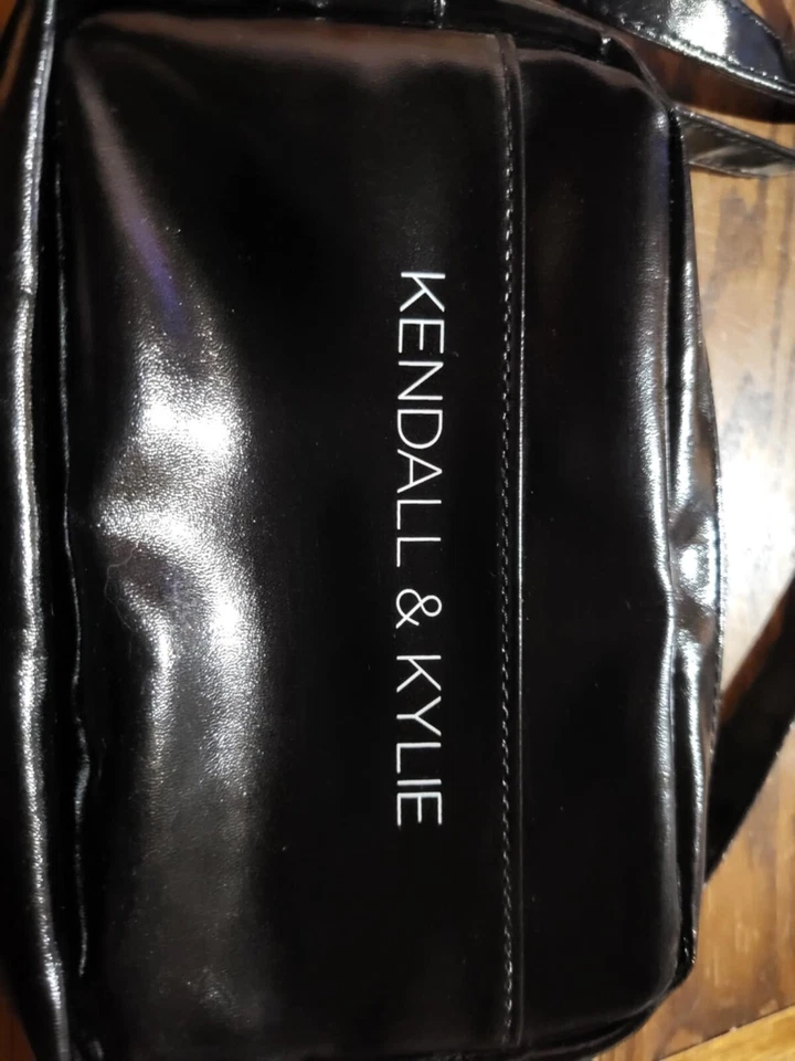 Kendall and Kylie branded, sleek black crossbody bag. Smaller in size, about 5" - Image 2 of 4