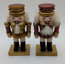 Set of 2 Small Wooden Nutcracker Figures 6in ...
