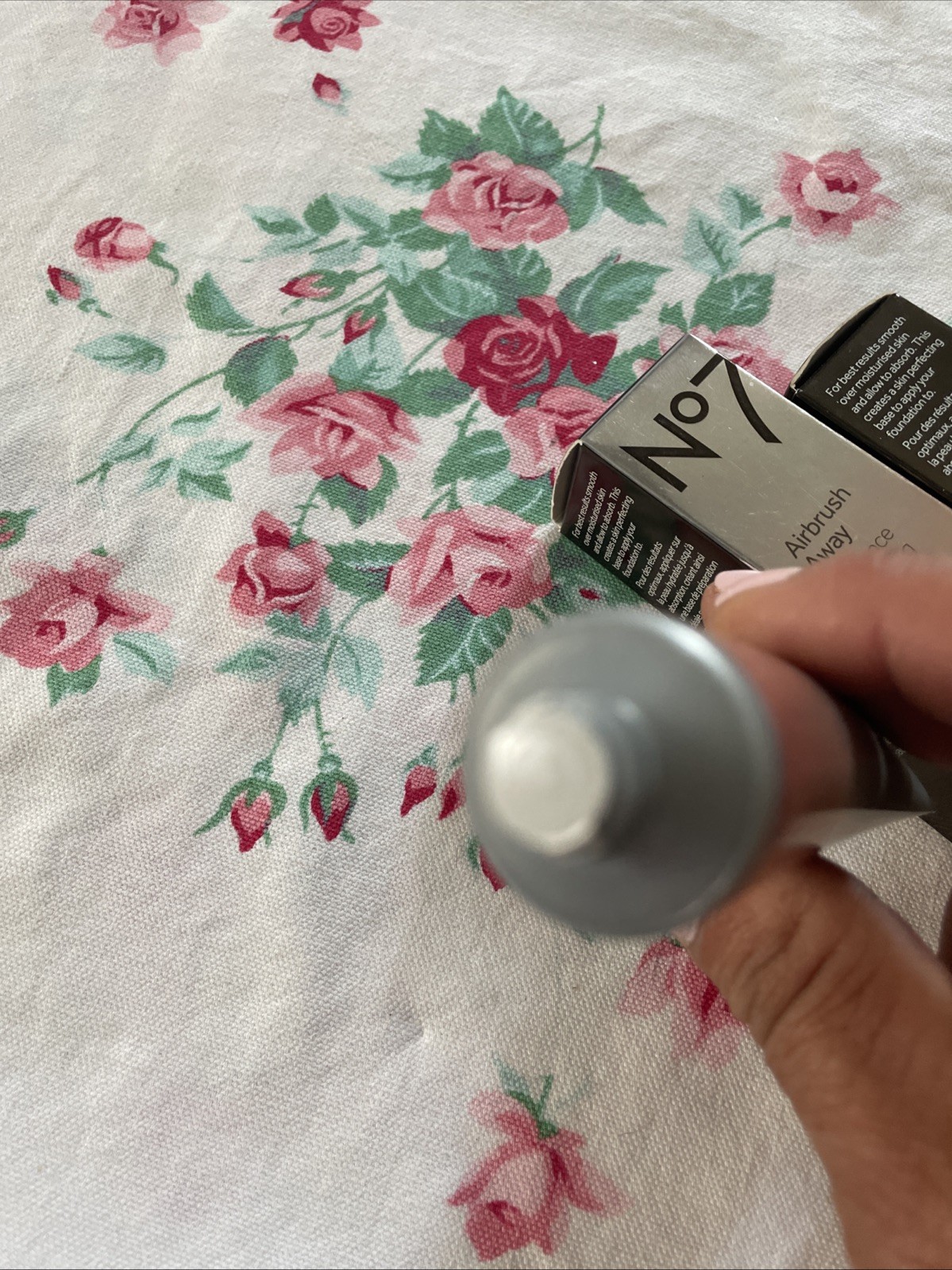 2~No7 Airbrush Away Radiance Boosting Primer Suitable Sensitive Skin 1oz Sealed