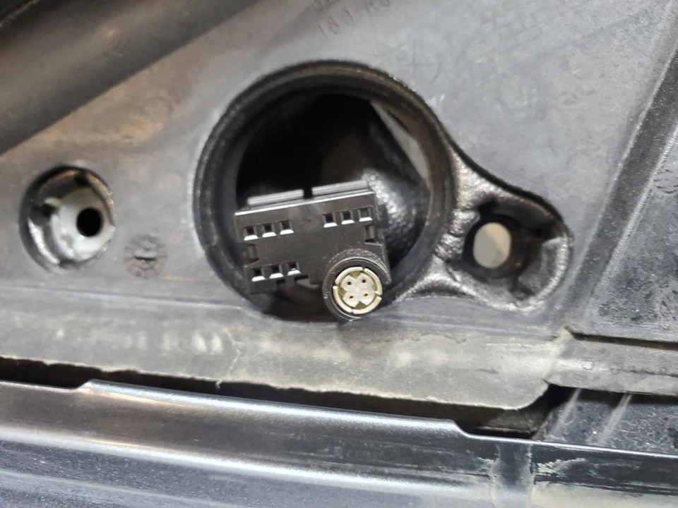 ✅ 14-16 OEM BMW F34 GT 328 335 Front Left Driver Door Shell Panel Gray B39 - Image 4 of 4