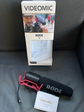 Rode Videomic Shotgun Microphone w/ Rycote Lyre Shock Mounting for Camera