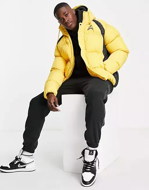 Nike Size S M L XL Air Jordan Water Repellent Men's JUMPMAN Puffer Jacket