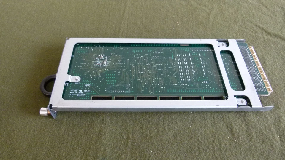 Ultra 320 SCSI CN-0Y1987-13740-42T-00S6 Network Controller - Image 4 of 4