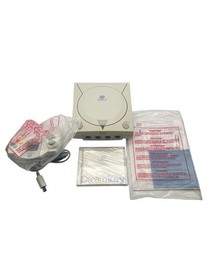 Sega Dreamcast White Vintage Retro Video Games Console HKT-3030