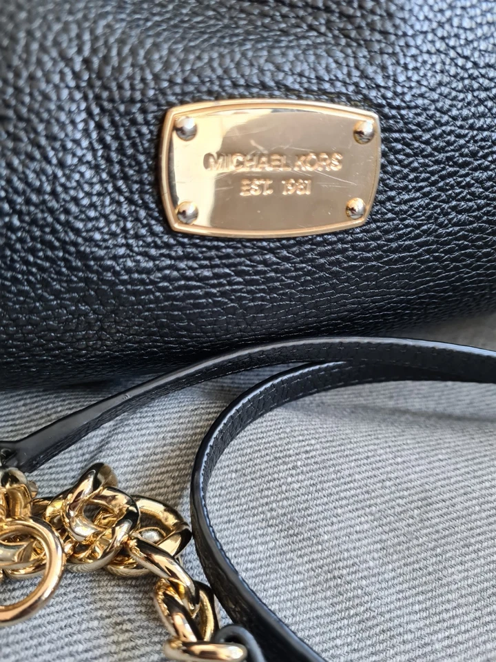 Michael Kors Bedford Pebbled Leather Shoulder Bag Black Medium Shoulder Tote - Image 2 of 4