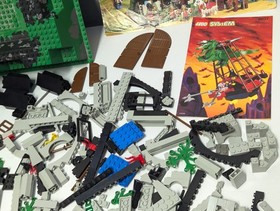 Lego Castle Lot Bundle Knights Knights Flags 6080 6081 6074 6073 6086 6090 6085