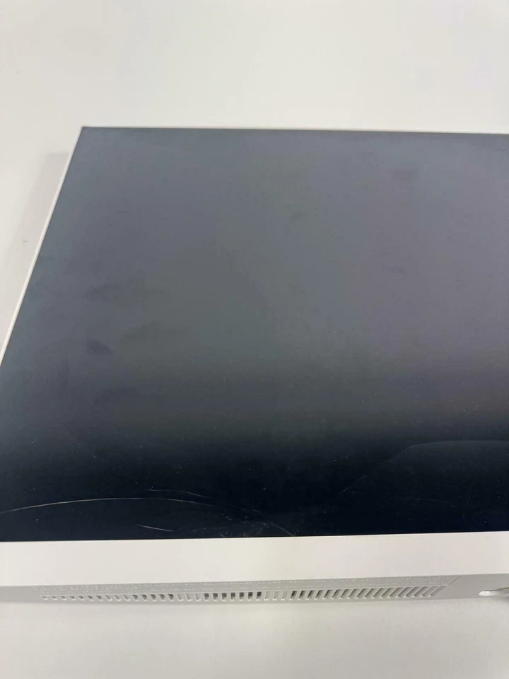 LG 27SR75U-W MyView 27 inch 4K UHD (3840x2160) (DAMAGED SCREEN) - Image 3 of 4