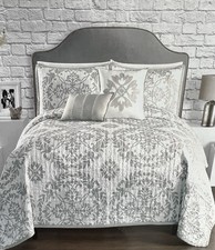 White Gray 5 pc King Quilt Set - Quilt 104x92, Shams 20x36 Machine Wash 214
