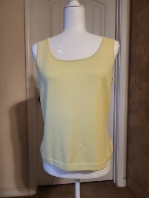 TWO PIECE ST JOHN EVENING SANTANA KNIT TOP SZ S & PULL ON WIDE LEG KNIT PANT 10