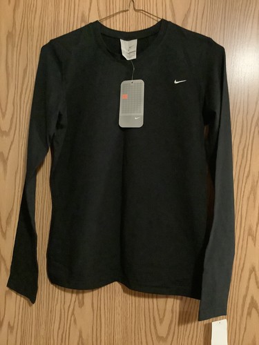 Nike Women's Longsleeve Size M black New with tags N6 - Picture 2 of 8