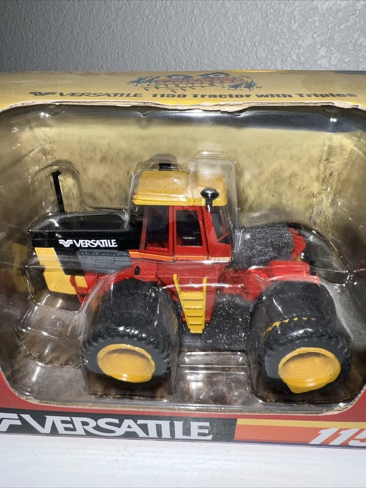 Rare Top Shelf Replicas Prairie Monster Series 1/64 Versatile 1150 w/Triples NIB - Image 2 of 4