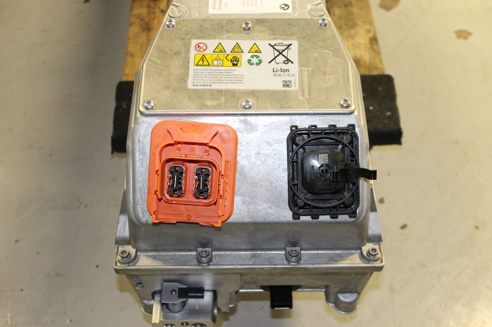 BMW i8 High Voltage Battery Assembly | 61258636048 | Lithium Ion | OE