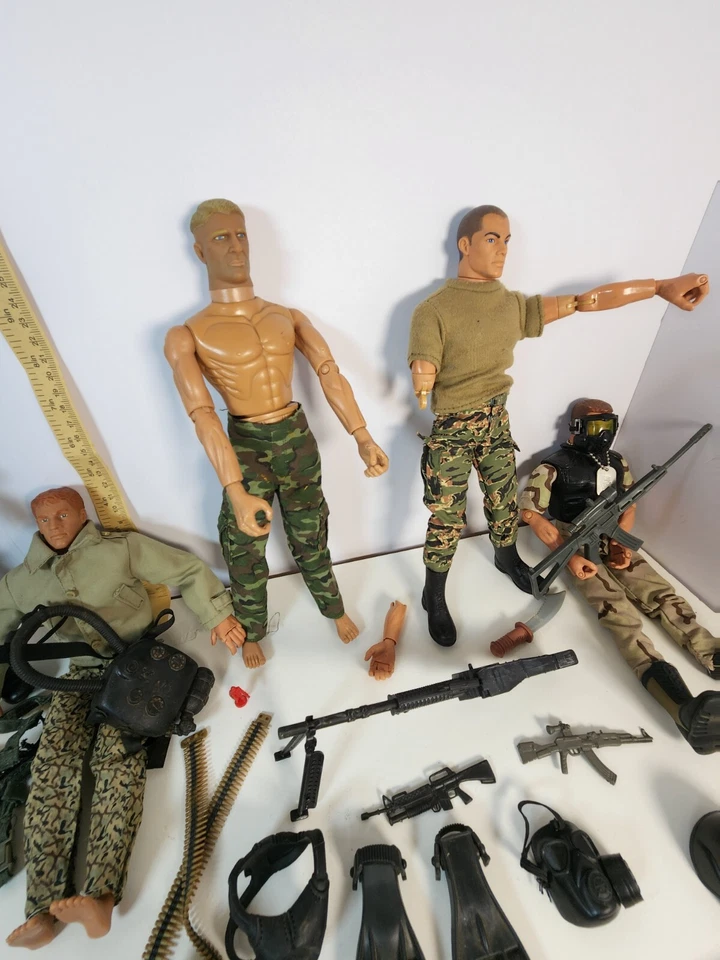 Lote de 5 figuras de acción vintage GIJOE con varios accesorios. Coleccionables Foto 3 de 4