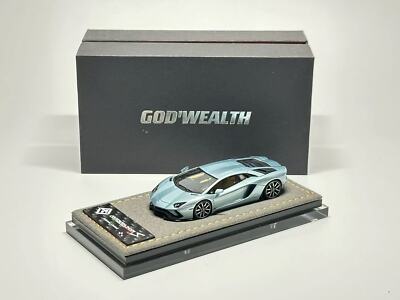 God'Wealth GW 1:64 Blue Lamborghini Aventador S LP740-4 Resin Car