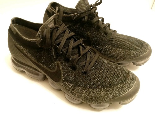 black anthracite vapormax