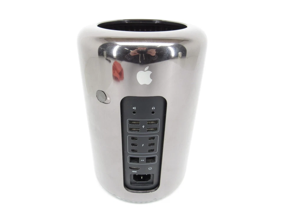 Apple Mac Pro A1481 Intel E5-2697 v2 2.70Ghz 64GB RAM 256GB SSD Monterey 2x D700 - Image 2 of 4