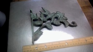 Cast Iron (Faux Copper look) Humingbird flower planter hook 14oz garden porch