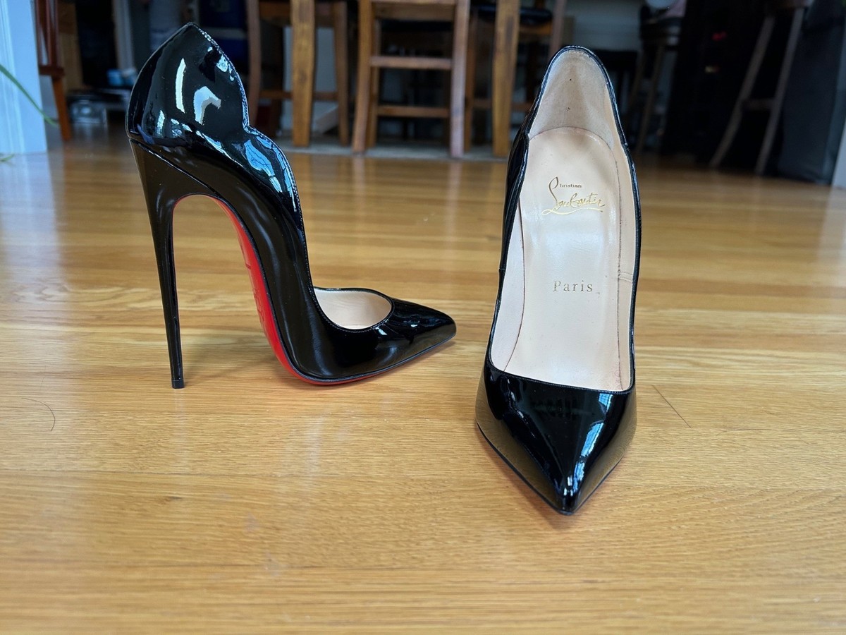 Christian Louboutin Hot Chickita ブラック Christian Louboutin Hot Chickita Flat Black Patent Leather