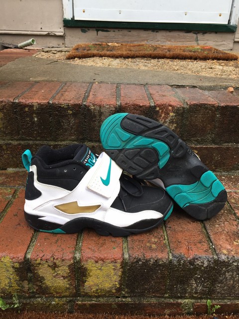 nike diamond turf size 13