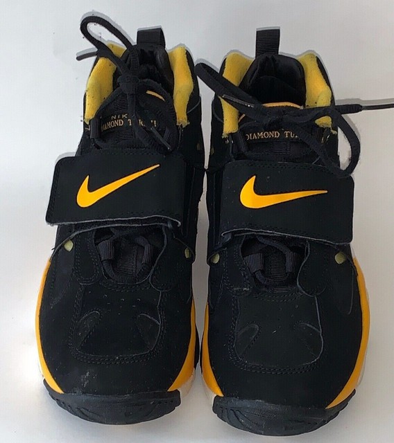 nike diamond turf yellow black