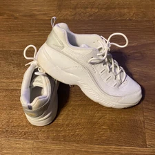 Easy Spirit White Lace Up Tennis Shoes Size 7 GUC