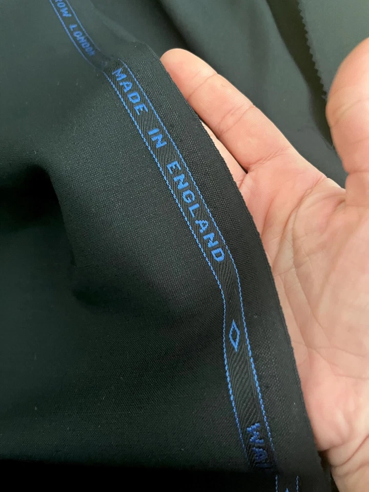 Tela de traje inglesa negra ligera Wain Shiell - 1,53 yardas - rara de colección Foto 3 de 4