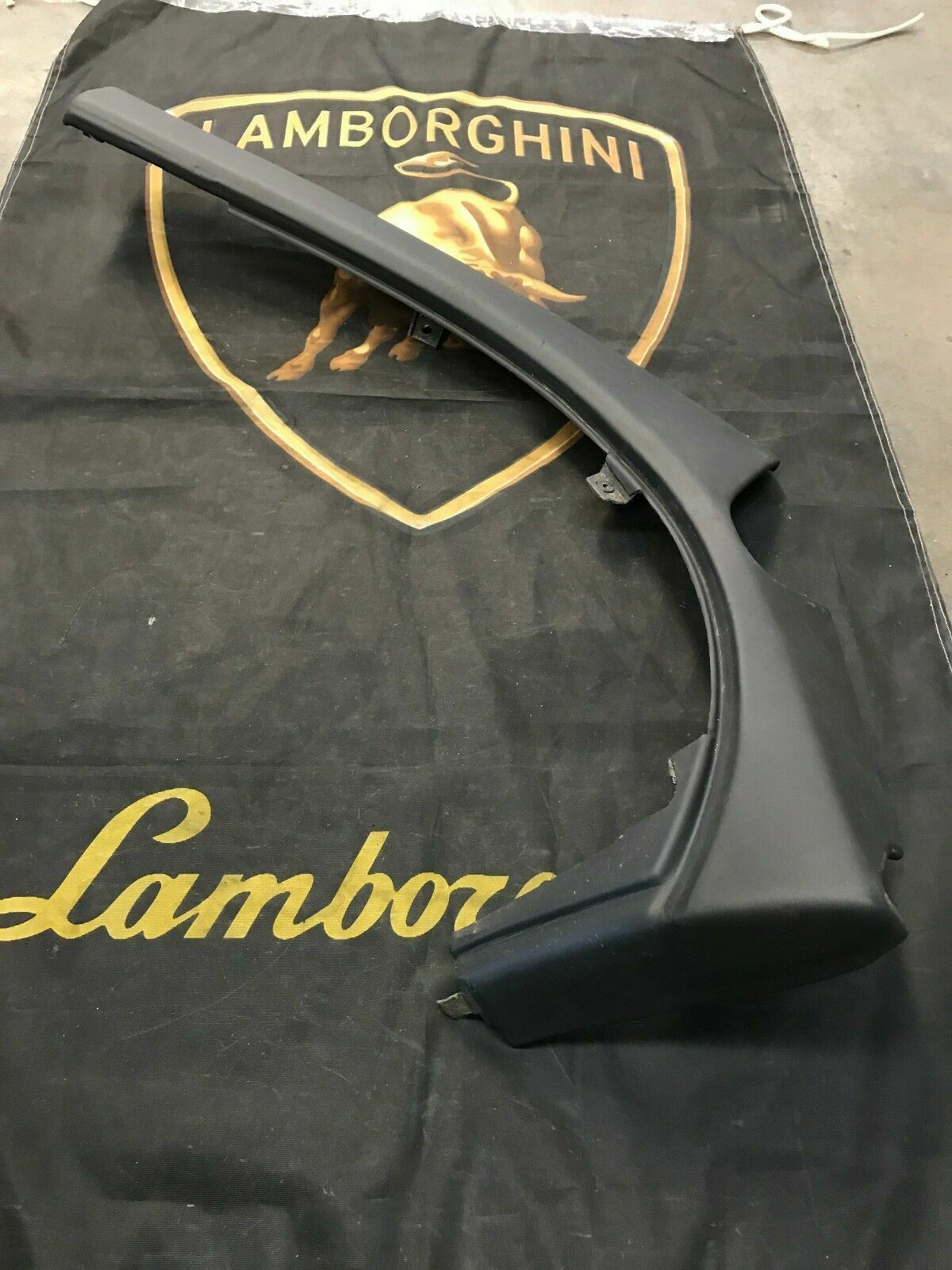 LAMBORGHINI GALLARDO LP560 RIGHTSIDE INTERIOR DASH TRIM GAP COVER OEM 400858346B