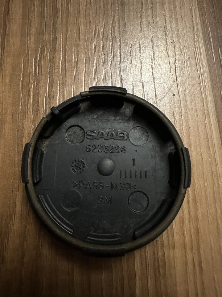 Tapacubos central de rueda de aluminio SAAB 9-3 9-5 5236294 Foto 3 de 4