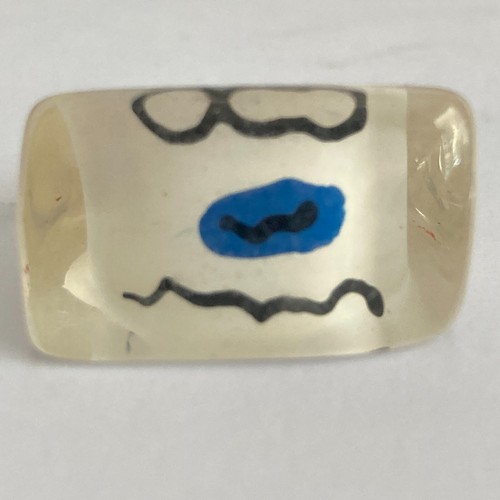 Vintage Lucite Acrylic Ring Size 8 Retro Abstract Hand Painted White Blue Black - Picture 6 of 12