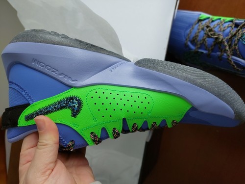 Nike Zoom Freak 2 Play for the Future CK5424-500 PARA HOMBRE TALLA 8,5 RARO ENVÍO RÁPIDO - Imagen 8 de 16