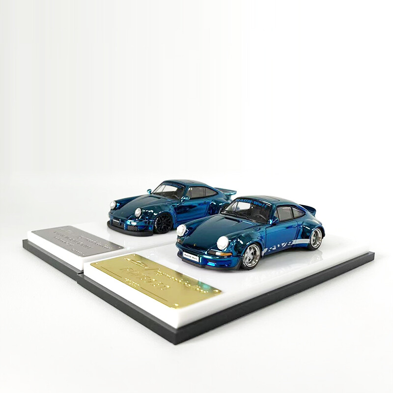 MC 1:64 Model Car Pors RWB 930 Alloy Die-Cast Vehicle Duck Wing - Chrome Blue