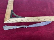 CB ROGERS & CO ARROW TWISTED HANDLE MASTER BUTTER KNIFE SPREADER Triple Plate