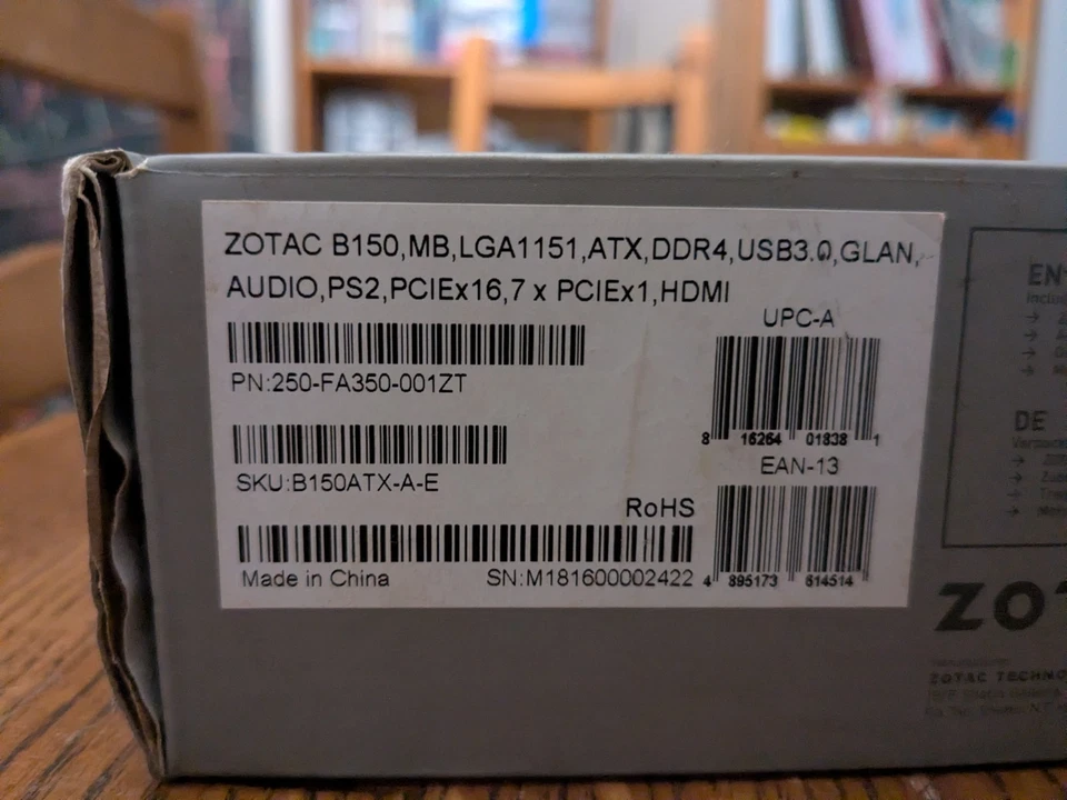 Placa madre para minería Zotac B150 Foto 2 de 4
