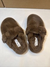 Beach by Matisse Portland BrownFaux Fur Slip-On Women's Slippers Size 8