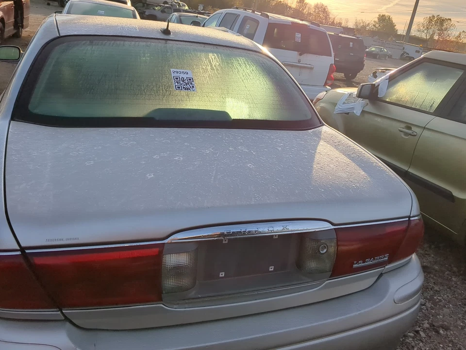 2000-2005 Buick Lesabre Trunk/decklid/hatch/tailgate Oem DZGRS Foto 2 de 2