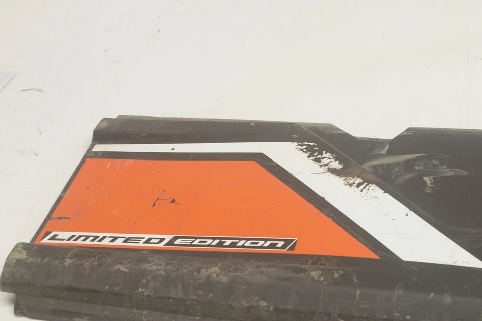 Polaris Ranger XP 900 EPS 13 Tailgate Outer Cover 5439114-070 51524 - Imagem 3 de 4