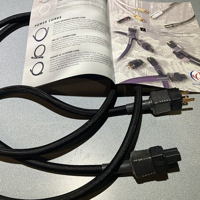 Harmonic Technology Pro AC-11 CL3 Power Cord W/ FURUTECH IEC & male Plug / 3 Mtr