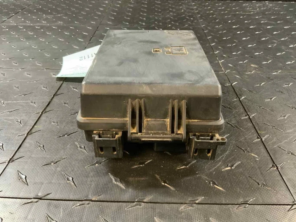 2008 Chrysler 300 Engine Fuse Box 2.7L AT RWD 04692170AG Foto 3 de 4