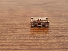 Vintage 9Kt Yellow Gold Buckingham Palace Charm Stamped and Tested