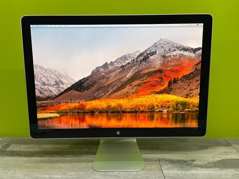 Apple Cinema Display LED A1267 24" LED Silver MB382LL/A - 1920x1200 MagSafe USB - Image 2 of 4