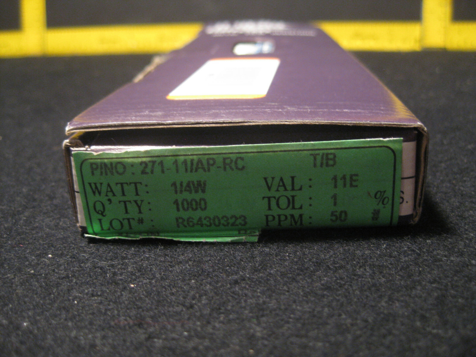 27111/APRC Xicon Metal Film Resistors 11 Ohms 1 1/4W Lot of +/ 900