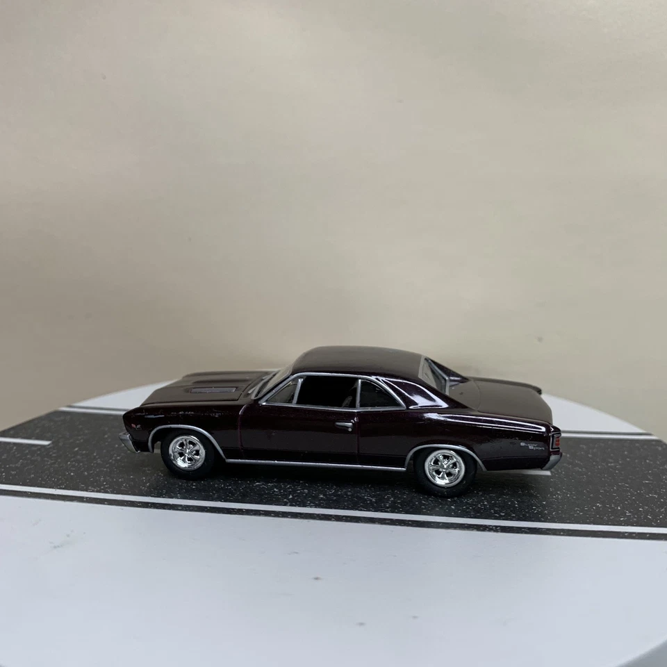 Johnny Lightning High Performance 1967 Chevy Chevelle SS Dark Brown/Burgundy GC - Image 3 of 4