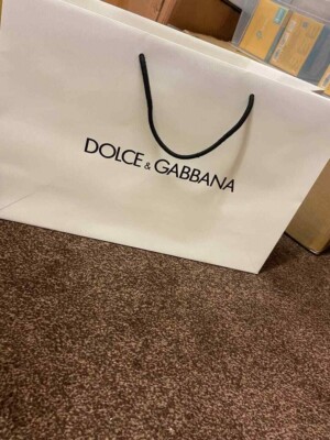 Dolce & Gabbana kleine cremefarbene Geschenktasche - neu