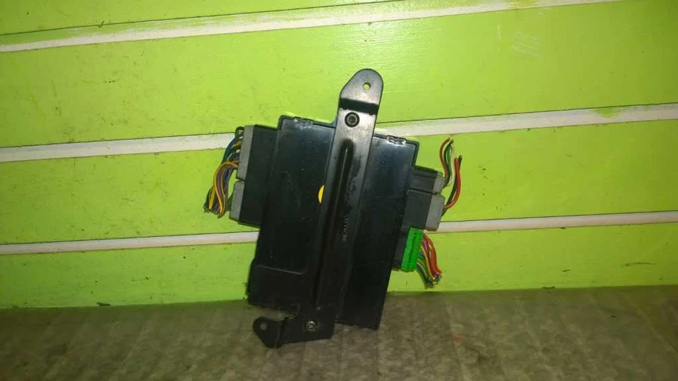 05 VOLVO S80 2.5L AT SEDAN SEAT MODULE OEM 1438-18 - Imagem 2 de 2