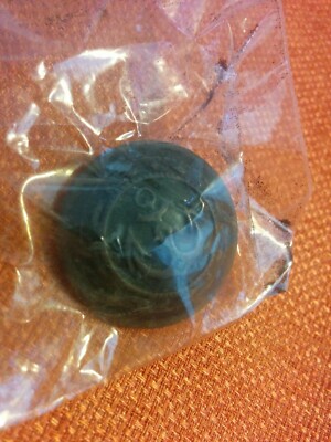   JOHN WAYNE,  Pre Owned Memorabilia   Antique, Cowboy, Western Collectible   A