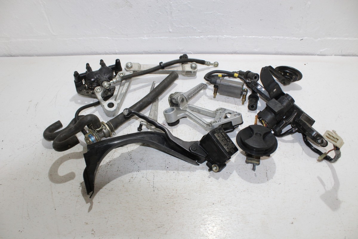 【なっお】②FB 1991 KAWASAKI NINJA ZX6 ZX600D PARTS AND HARDWARE NUTS BOLTS | eBay