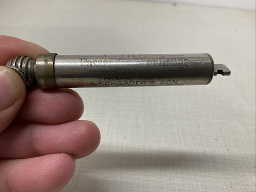 A Schrader’s Son Passenger Tire Pressure Gauge Brooklyn, NY USA-up to 38 PSI - Picture 2 of 8
