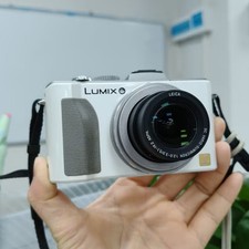 Panasonic LUMIX DMC-LX5 10,1 MP 3,8X fotocamera digitale zoom ottico bianco 